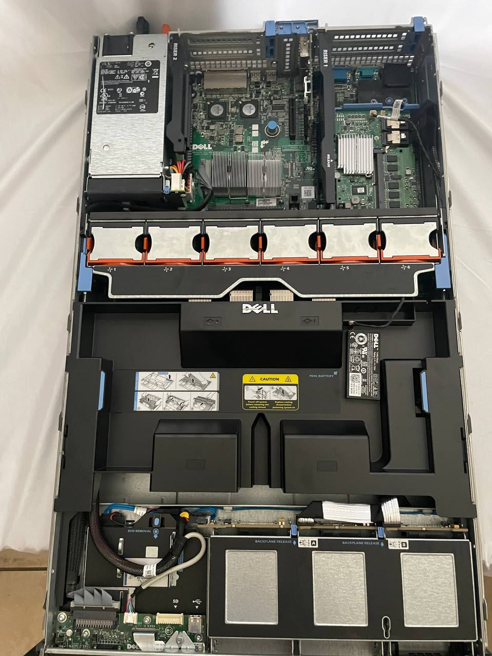Dell PowerEdge R715 2x AMD Opteron 6174 12-Core 4GB RAM ECC 2X 750W PSU