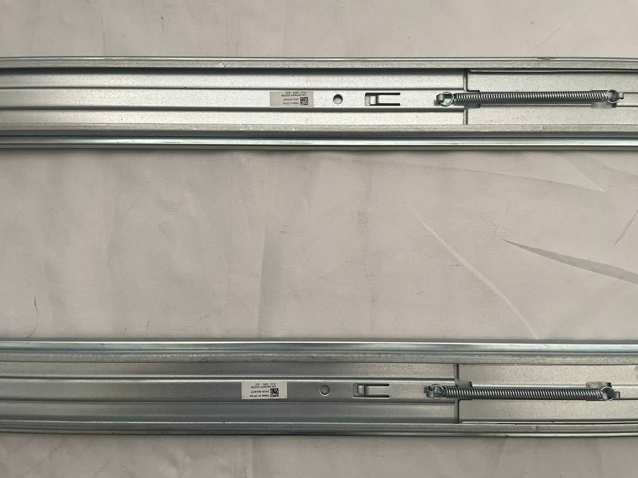 Dell PowerEdge R720 R720XD R730 R740 2U B6 Sliding Rails R and L 0FYK4G 061KCY