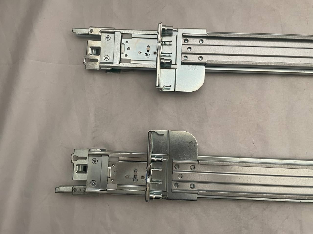 Dell PowerEdge R720 R720XD R730 R740 2U B6 Sliding Rails R and L 0FYK4G 061KCY