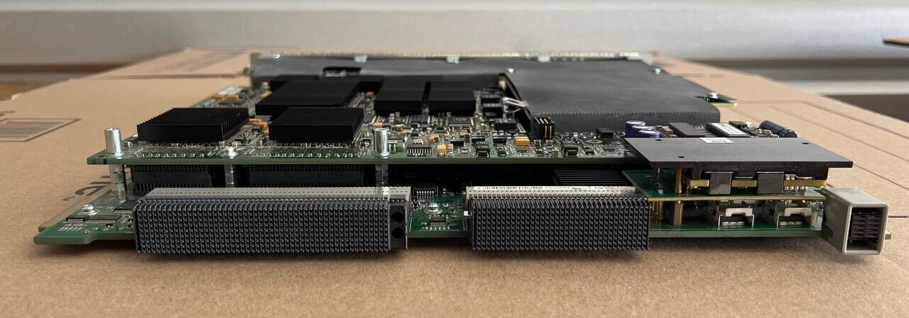 Cisco WS-X6708-10GE with WS-F6700-DFC3C V03 Distributed Forwarding Cards